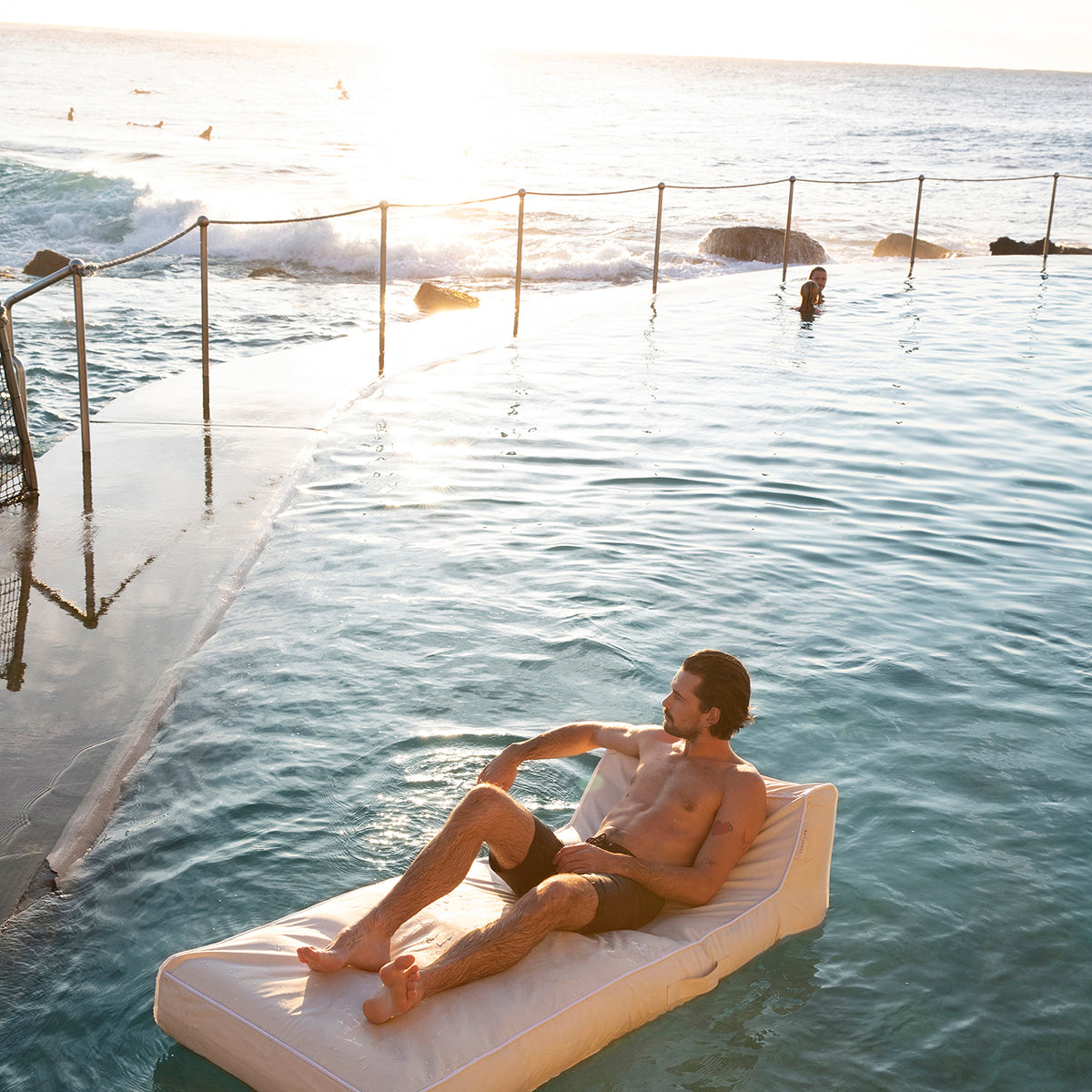 Sunnylife Luxe Lie-On Lounger Casa Blanca