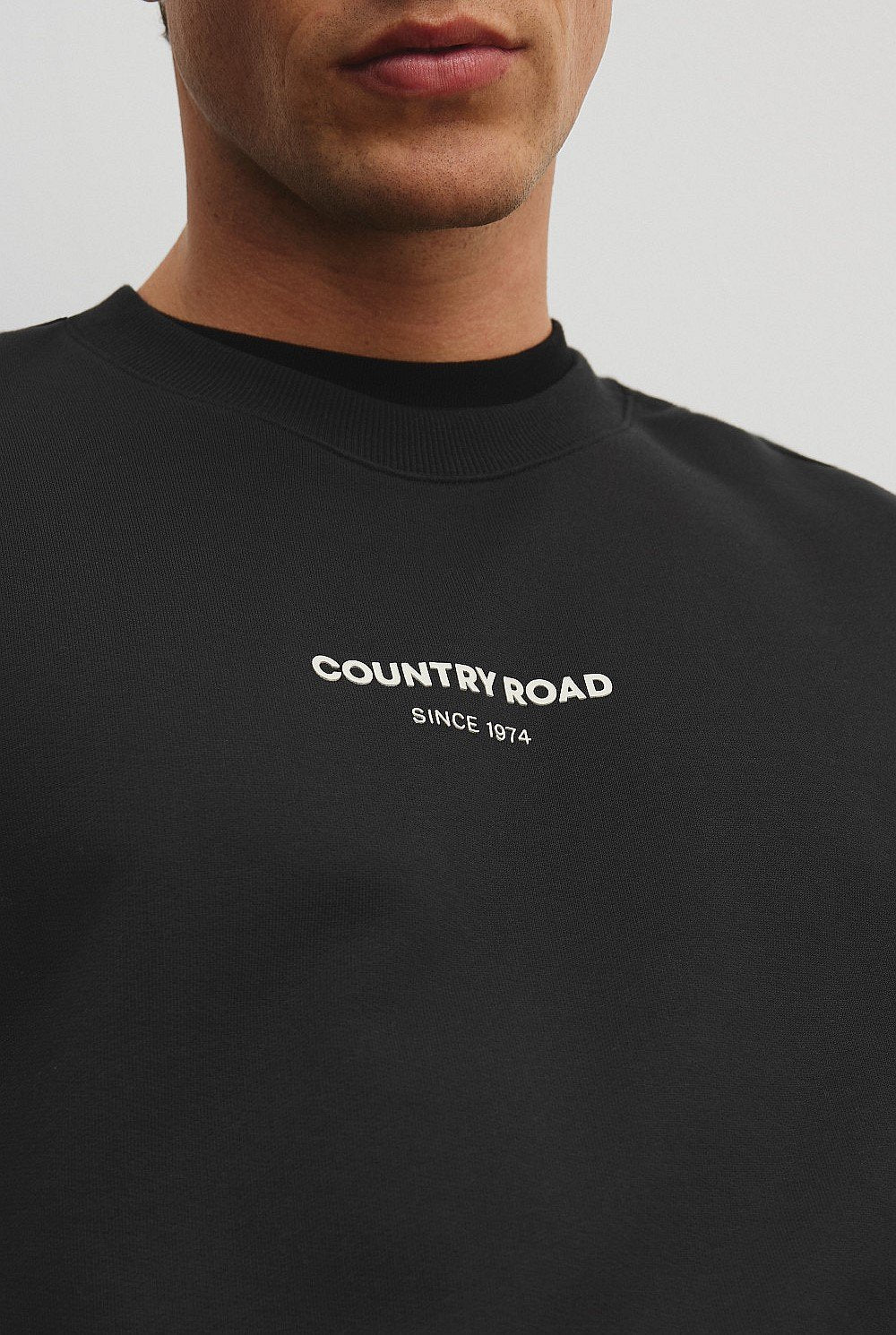 Country Road Men's Modern Logo Sweat