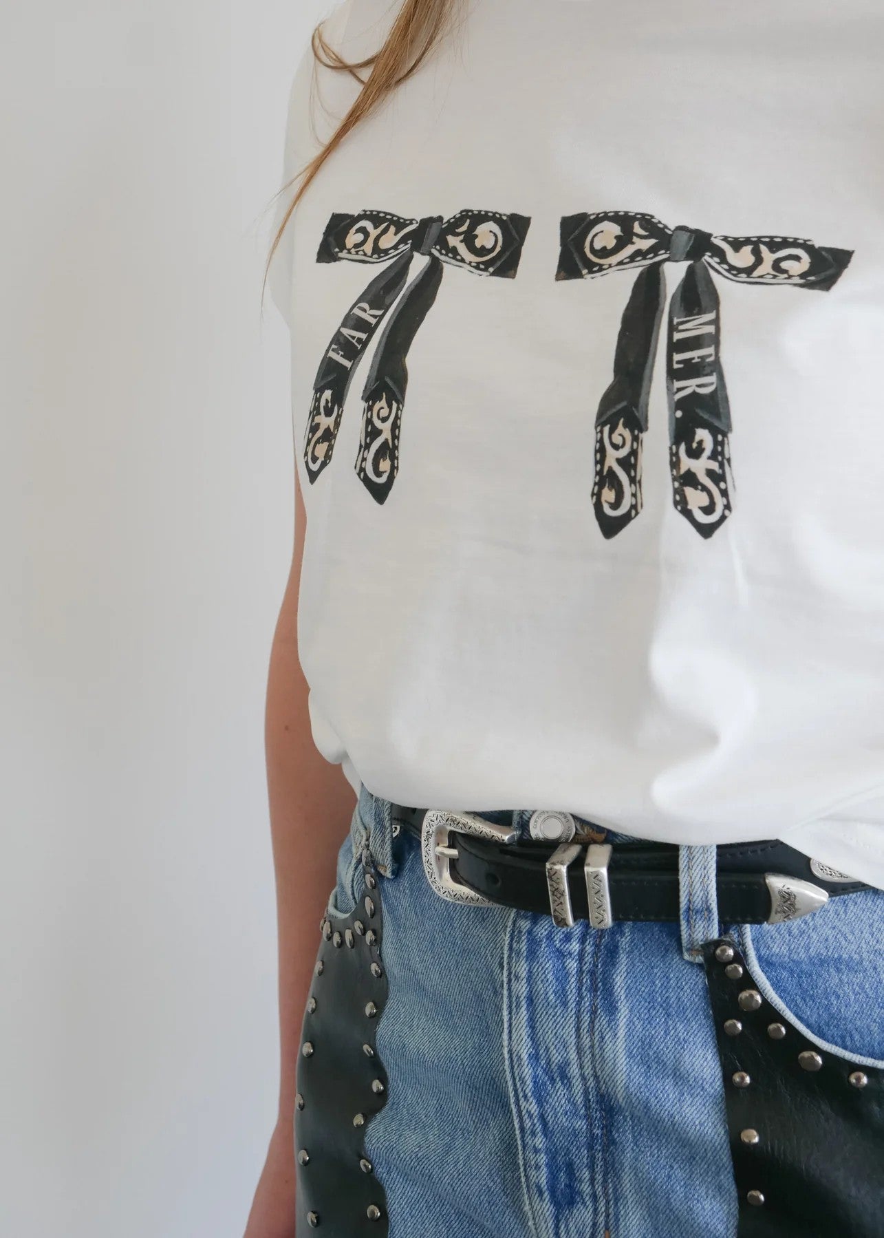 FAR MER Western Bow Tee