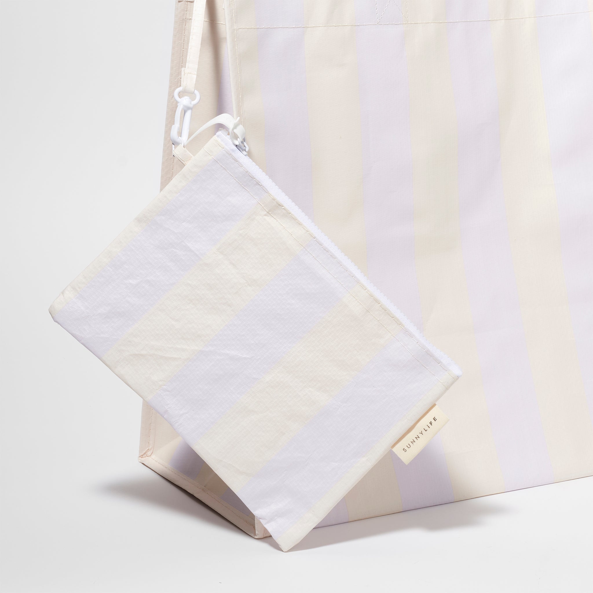Sunnylife Carryall Beach Bag